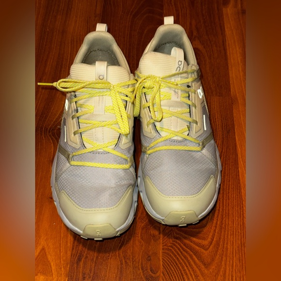 ON Cloudhorizon Waterproof Women’s Hiking Shoes in Glacier Caper - Picture 6 of 10